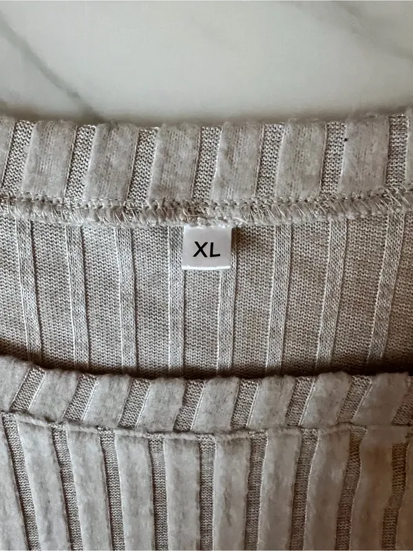 Womens XL Ribbed Lounge Pajama Set Cream Top Burgundy Pants Soft Cozy - Image 3