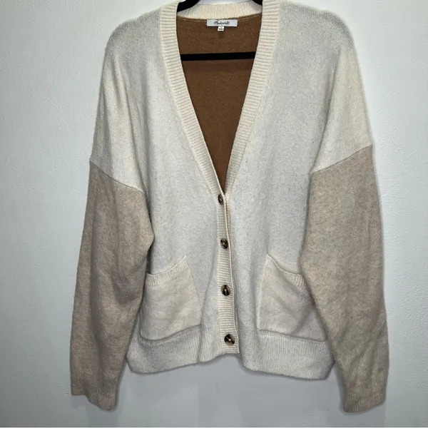 Madewell Short Kent Ex-Boyfriend Cardigan Sweater in Colorblock Large‎ casual - Image 5