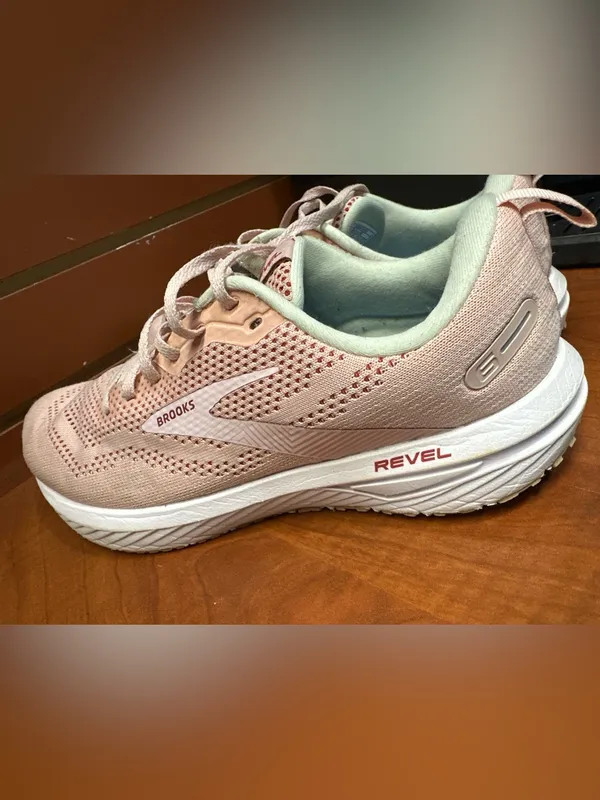 Brooks Revel Women’s Pink Mint Running Walking Sneakers - Image 5
