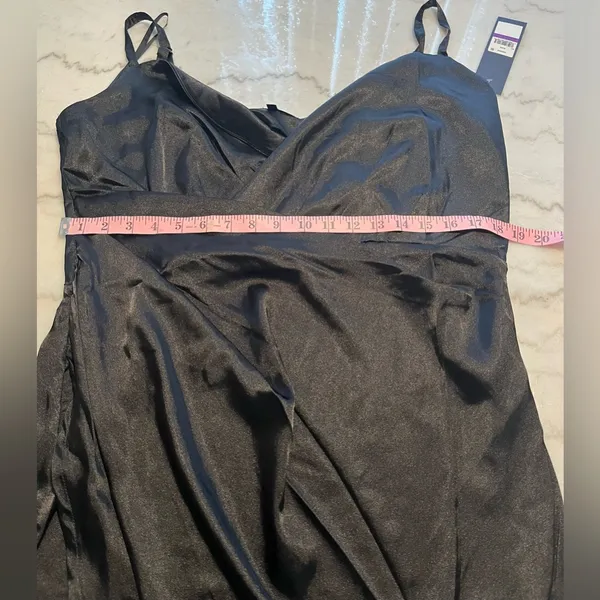 Rachel Roy Black Satin‎ Garment - Image 6