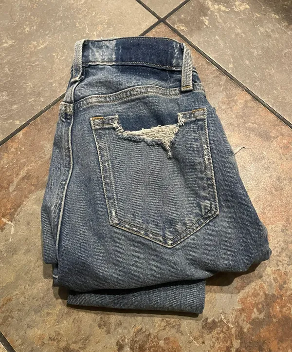 Abercrombie Jeans - Image 3
