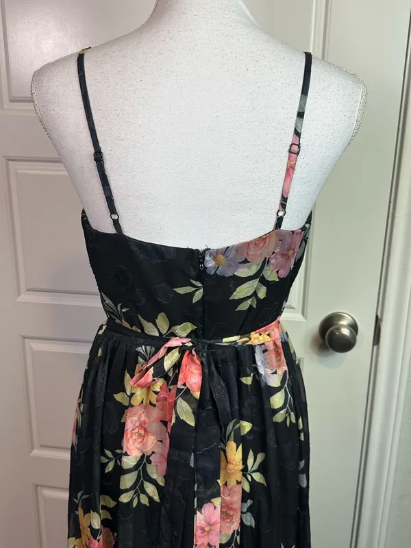 Lulus Elegant Radiance Classic Black Floral Print Ruffled Bustier Midi Dress M - Image 5