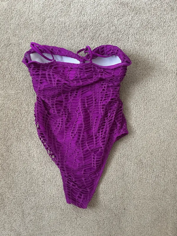 Matte Collection Fuchsia/Purple Cutout Overlay Swimsuit- Sz Lg- Nwot - Image 6