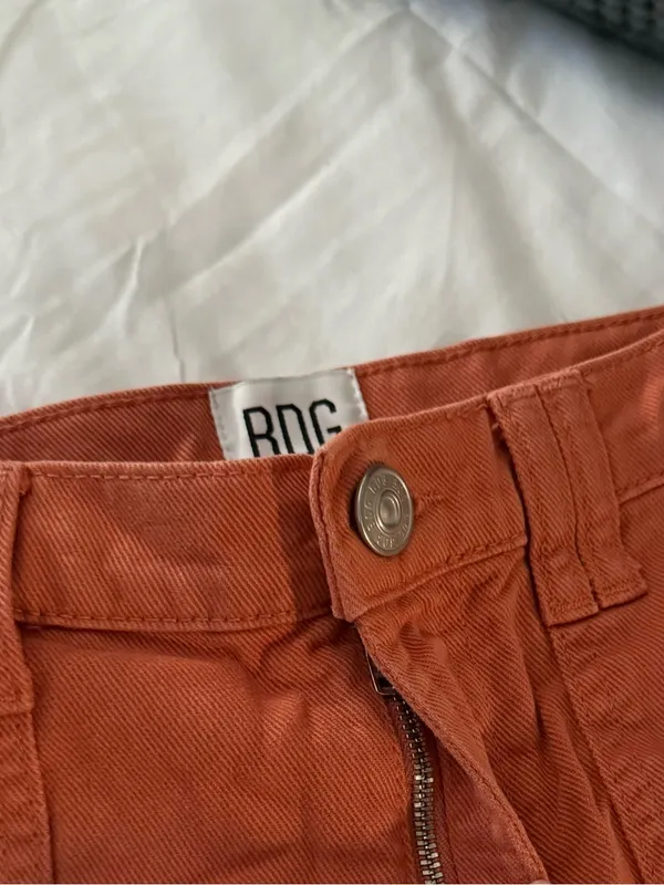 BDG Urban Outfitters Carpenter Shorts Orange Size 26 - Image 4