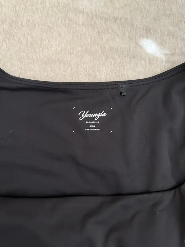 Young LA Long Sleeve Crop Top - Image 2