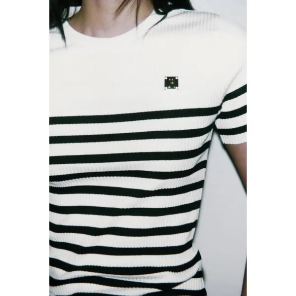 Zara Ribbed Knit Jersey T-shirt w/ Stripes & Brooch Short Sleeve MEDIUM - Image 2