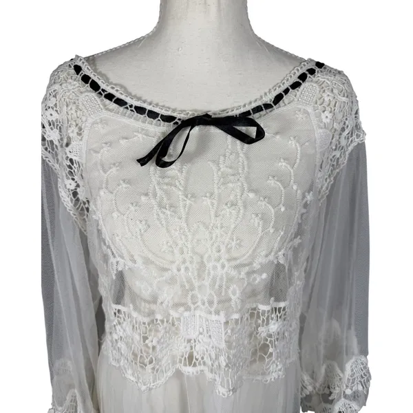 White Sheer Lace Tunic Womens M Mesh Crochet Bell Sleeve Fairycore - Image 6