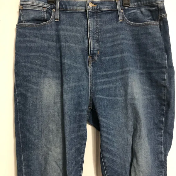 Madewell Mom jeans distressed size 36 waist measures 40 Blue Denim‎ women’s - Image 6