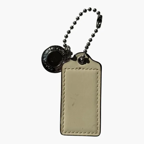 Coach Cream Leather Hangtag Keychain Bag Charm Logo Tag Silver Tone 2.5” Y2K - Image 4