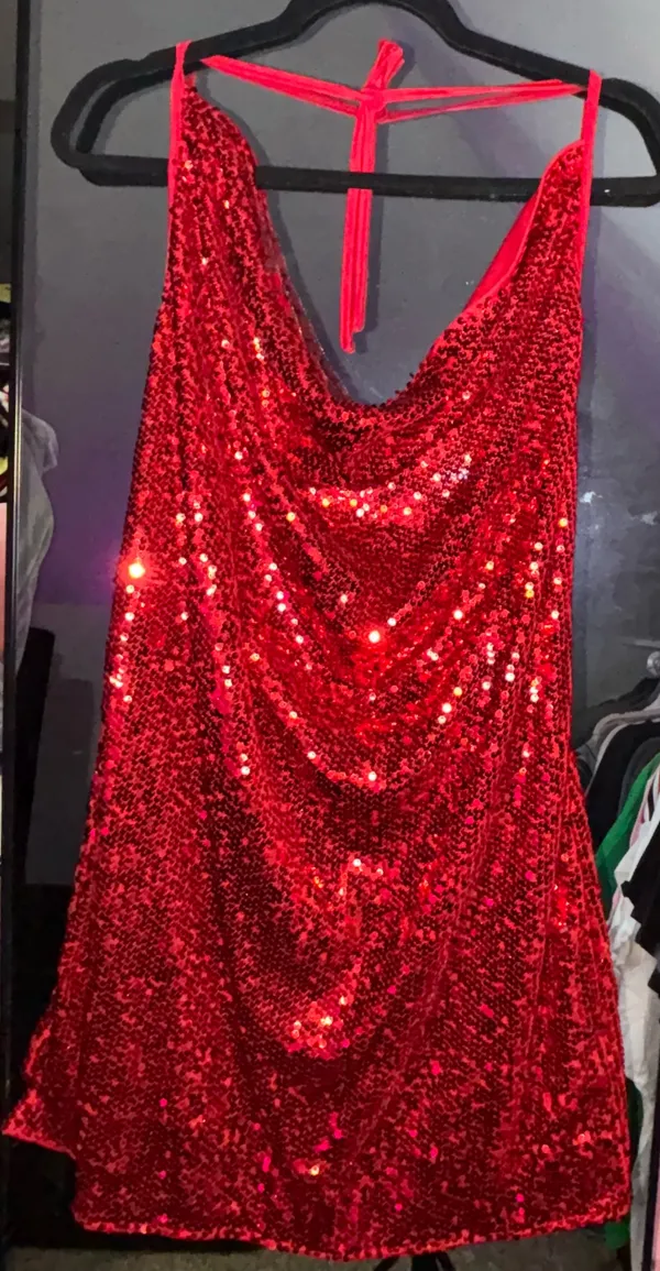 Red Sequin party dress - Image 5
