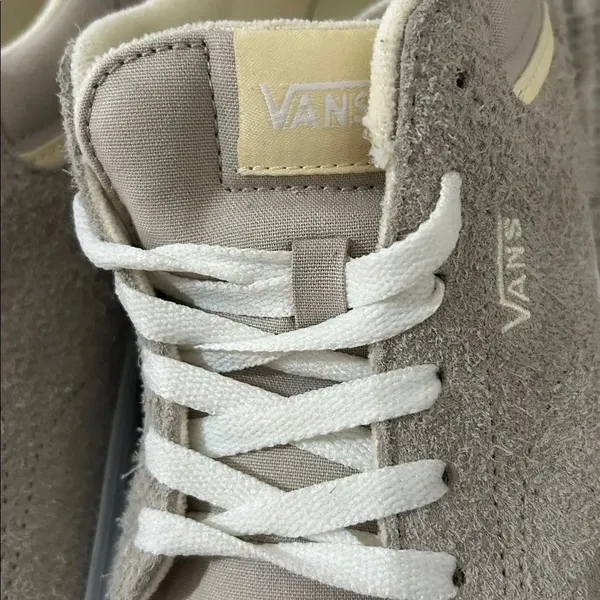 Vans Seldan Hairy Sneakers - Light Grey, Size 10, NWOT - Image 8