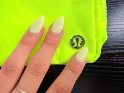 Lululemon Belt Bag - Image 2