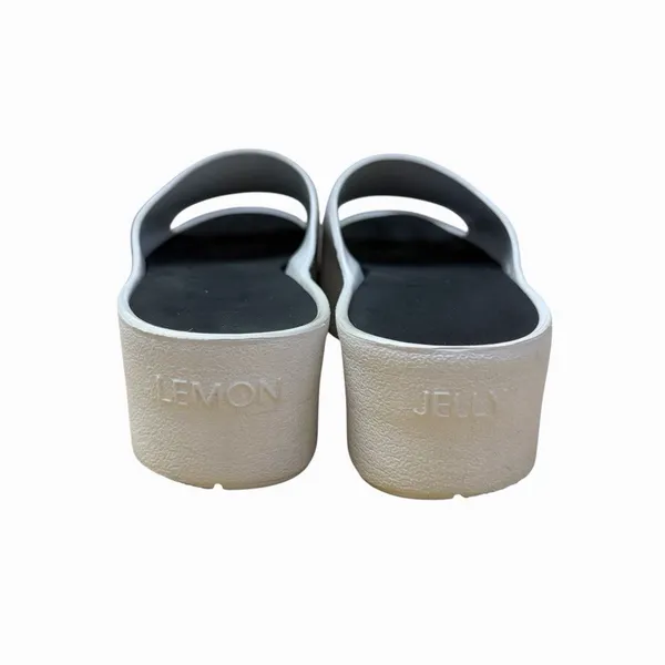 Lemon Jelly EU 37 US 6.5-7 Platform Sandals Slides White Lightweight Vacation - Image 7