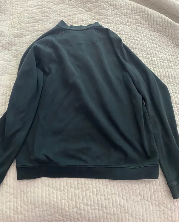 Burberry Crewneck - Image 2
