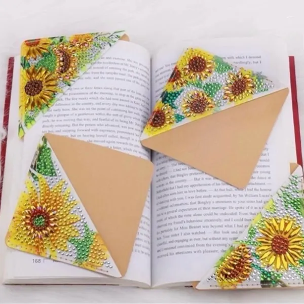 Diamond Art SUNFLOWERS 03 Corner Bookmark, Colorful, Sparkly, Bling, Gold, Brown - Image 16