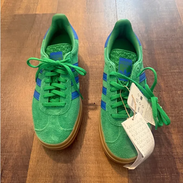 adidas Gazelle Indoor Green Blue Gum Sneakers Women's Size 6.5 - Image 2