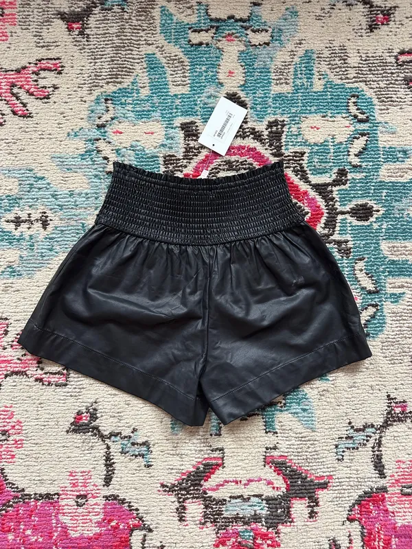Pants Store Leather Shorts - Image 3