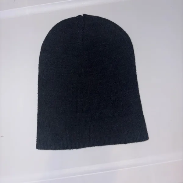 Black Beanie Hat - Image 2