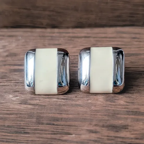 Vintage Stud Earrings Silver Tone & Cream Enamel Square - Image 3