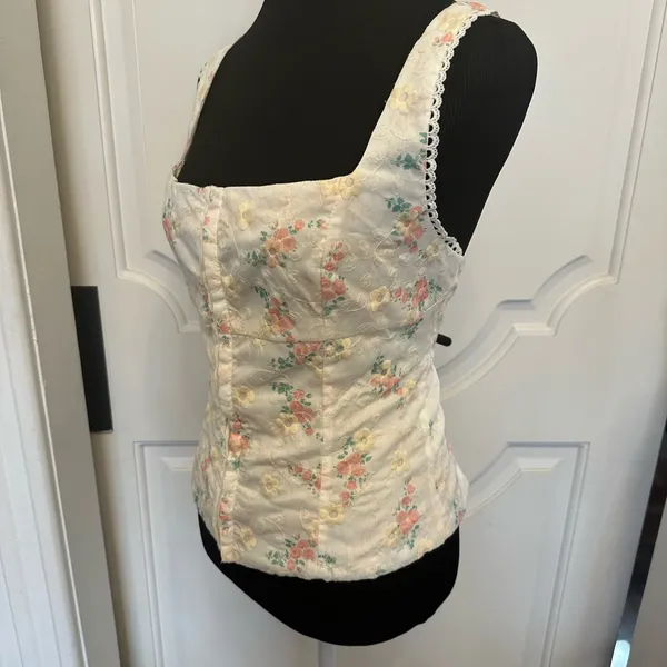 Altar’d State Embroidered Floral Cream Sleeveless Top Hook & Eye Corset NWOT - Image 5