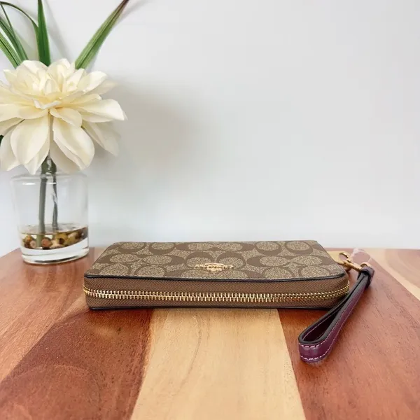 NWT Coach Long Zip Around Wallet‎ In Signature Canvas - Image 5