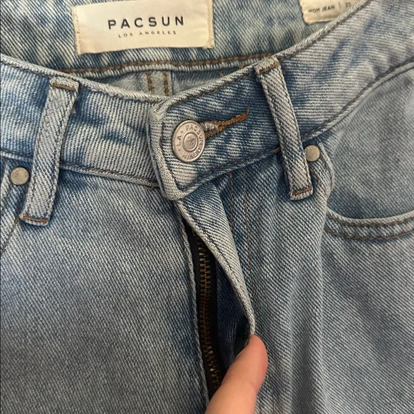 Pacsun Mom Jeans - Image 5