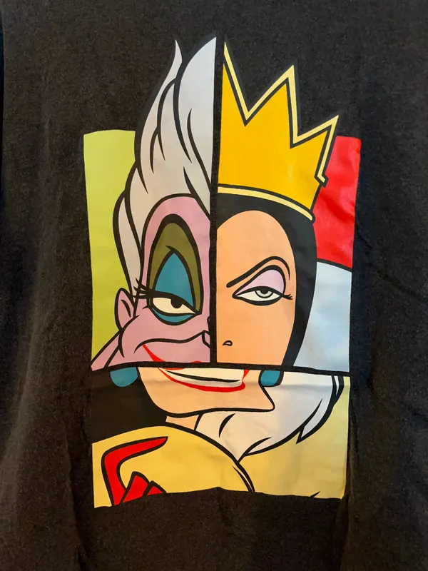 Villains Graphic T-shirt - Image 2
