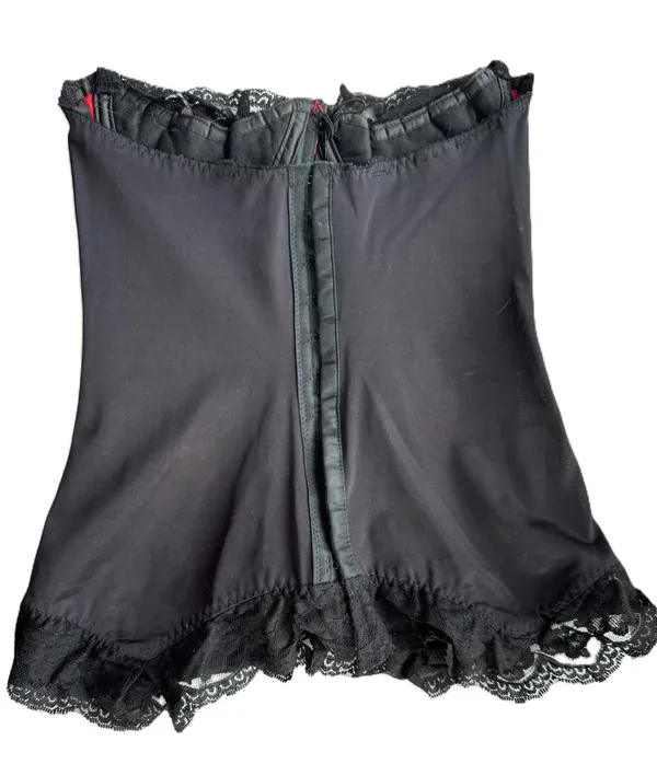 Red and Black Corset - Image 6