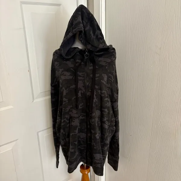 Fabletics Leah Oversized Zip Hoodie* - Image 4
