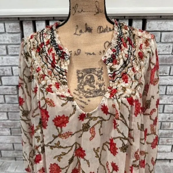 Free People Women's Keeping Up With Kara Floral Tunic Top Ivory Red Size Medium‎ - Image 3