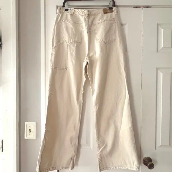 Free People We The Free Tinsley‎ Baggy Mid Rise Straight Leg Jeans Cream 33 NWOT - Image 6