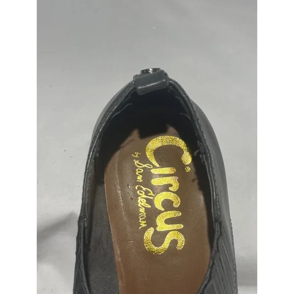 NEW Circus by Sam Edelman Studded Ankle Boots  Size 7.5 - Image 10