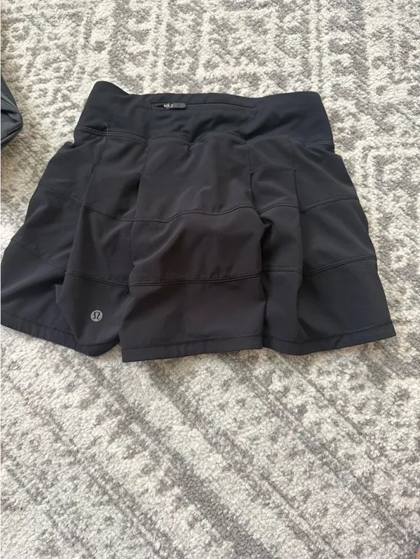 Lululemon Black Pace Rival Skirt - Image 2