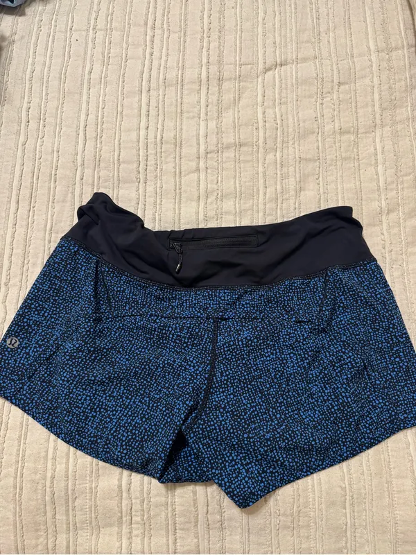Lululemon Run Times Shorts Bubbles Pipe Dream Blue Black - Image 2