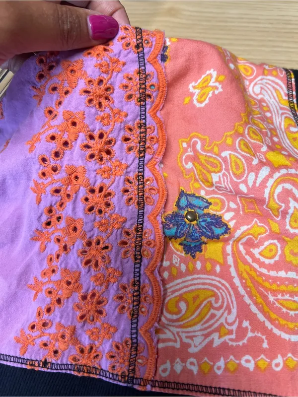 We The Free Patchwork‎ Boho Sweatshirt Small Embroidered Paisley Pullover - Image 12