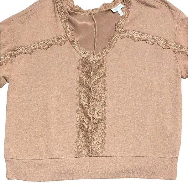 Self E V Neck Long Sleeve Crop Sweater With Lace Trim - Image 4
