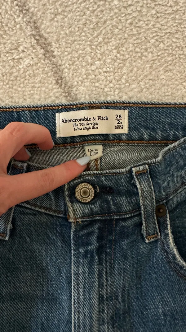 Abercrombie 90s Straight Jeans - Image 2