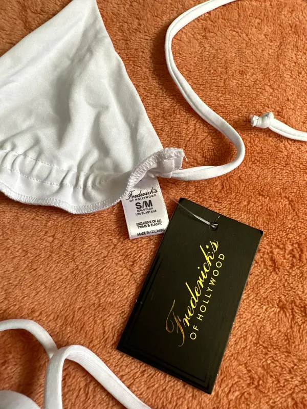 Frederick's of Hollywood WHITE MICRO BIKINI - Image 6
