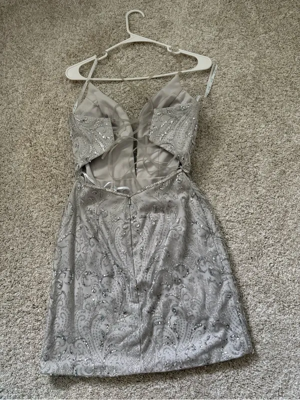 Camille La Vie sequined Glitter Rhinestone mini homecoming dress women sz 4 - Image 4