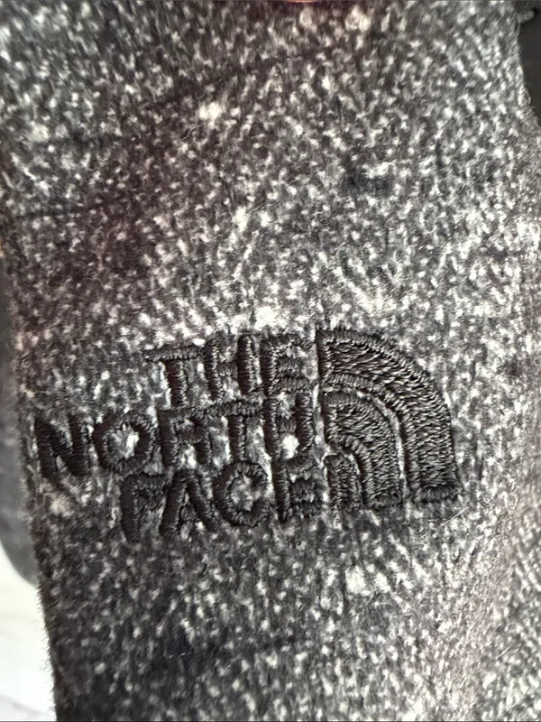 The North Face Women's Quilted Hooded Zip Up Sweatshirt - Black Grey Size Small - Image 3