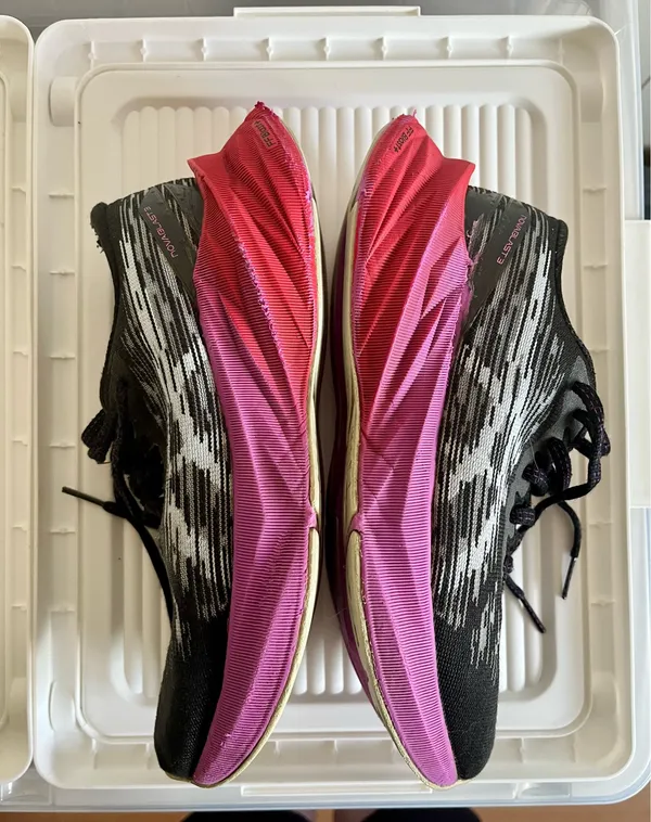 ASICS Novablast 3 Sneakers - Image 5