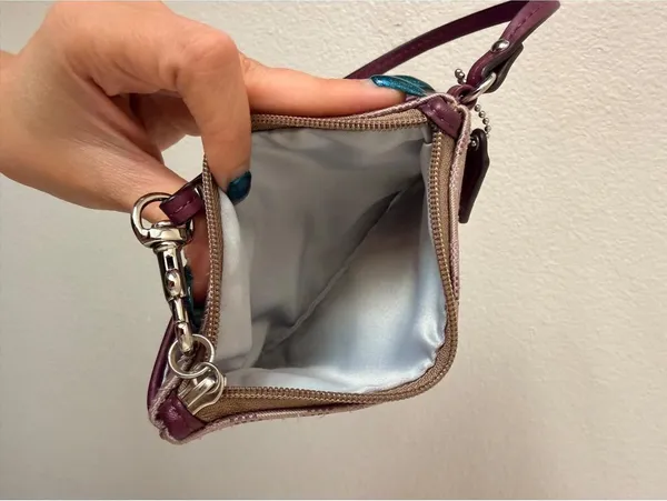 Vintage Purple and Tan Coach Wristlet - Image 3