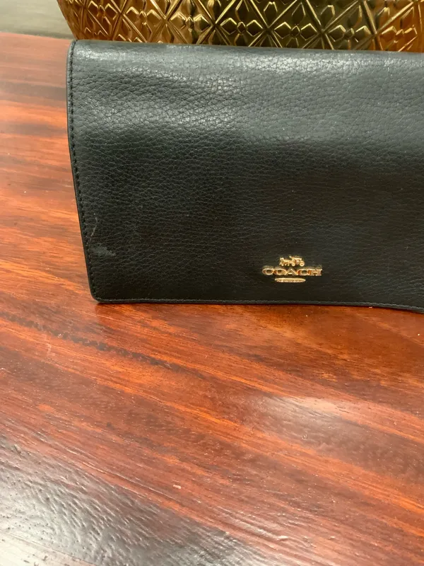 Authentic Coach wallet, pebble-grain leather, black with gold... - Image 3