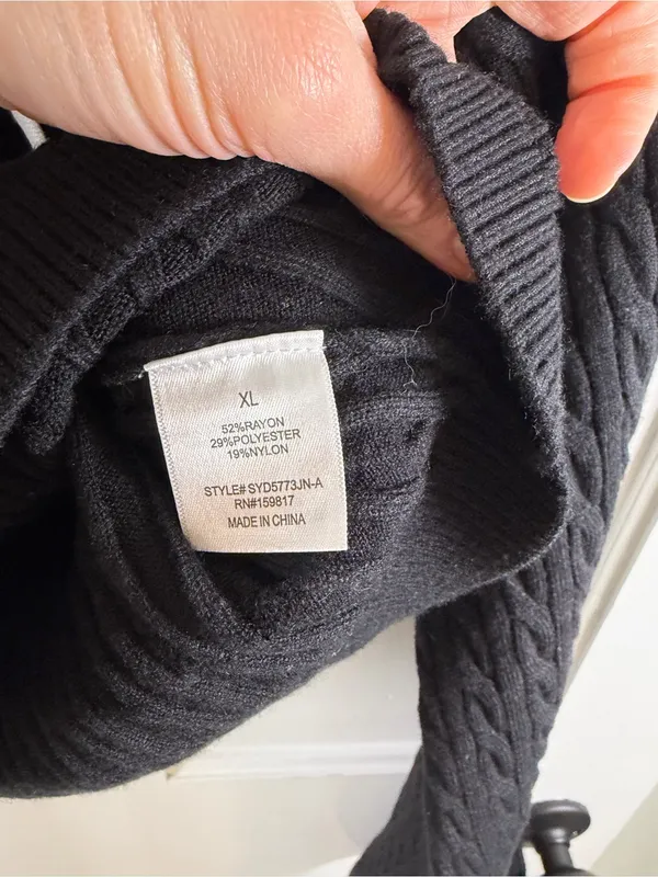 Altar’d State Black Cable Knit Cropped Bell Sleeve Sweater XL NWT - Image 5