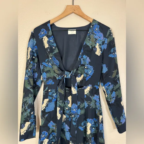 Aritzia Wilfred Aubagne Black Blue Cutout Long Sleeve Midi Dress size 4 $175 - Image 9