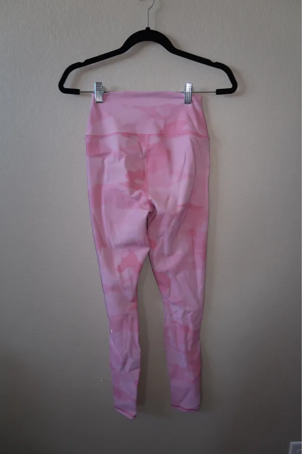 Alo Yoga Pink Camo Leggings - Image 2