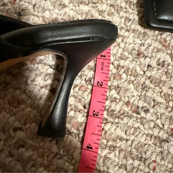 NA-KD Crossed Toe Strap Heels Black- Size 36 - Image 11