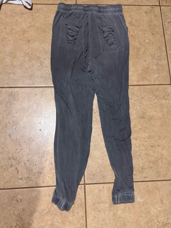 Soft With rips and shredding and are so soft! - Image 2