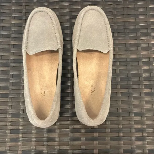 Vionic Debbie suede slip on loafers women’s size 7.5 - Image 4