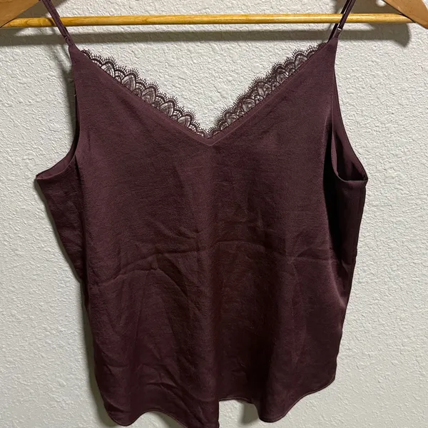 Express Womens XS Plum Purple Lace Trim V-Neck Cami Tank Top Adjustable‎ Straps - Image 7